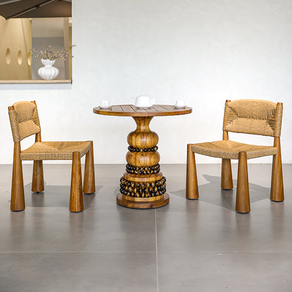 Bahrian Outdoor Round Table