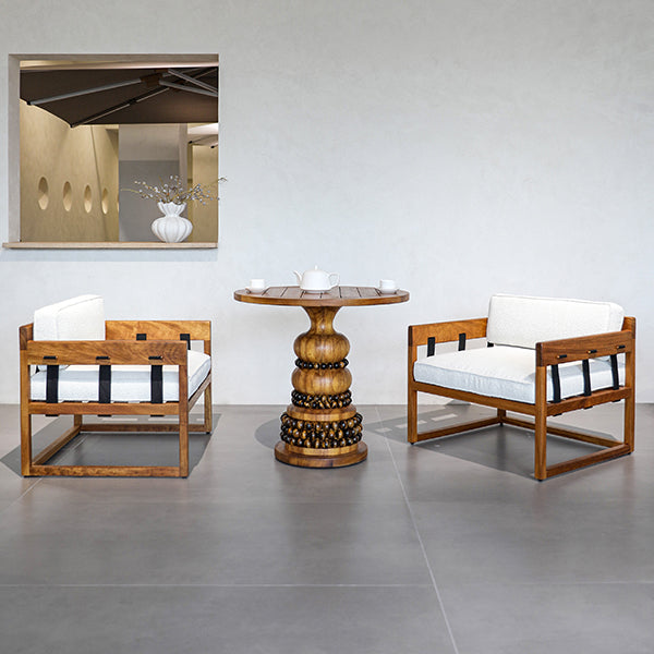 Bahrian Outdoor Round Table