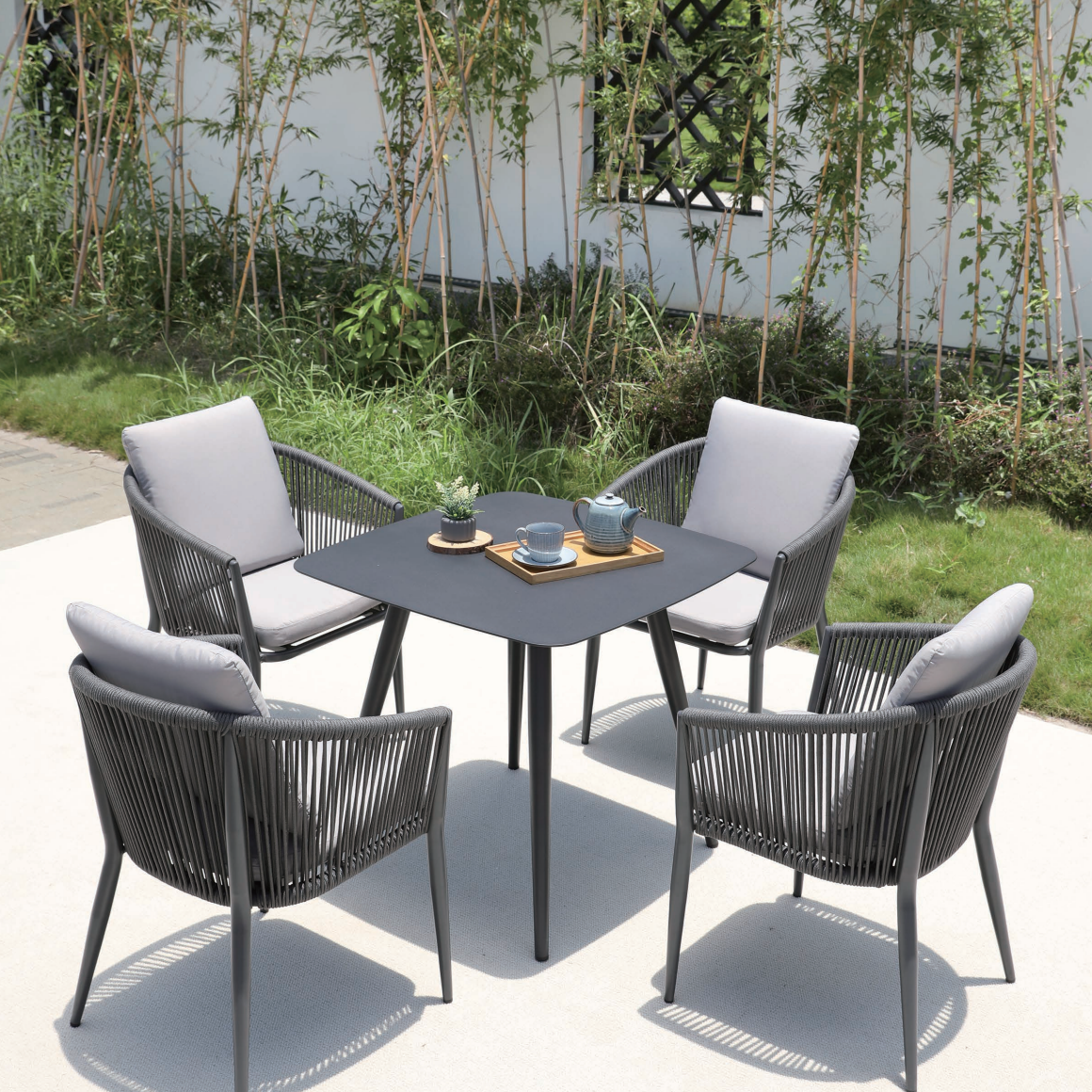 Kupu Outdoor Dining Table