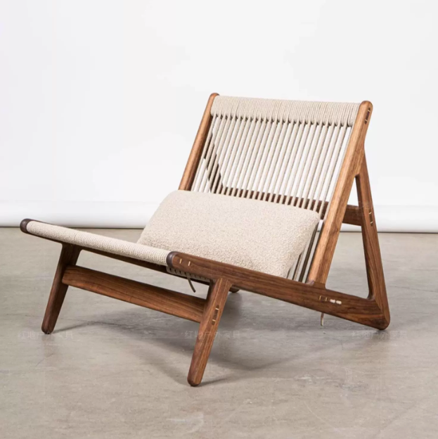 Nyra Outdoor Lounge Chair