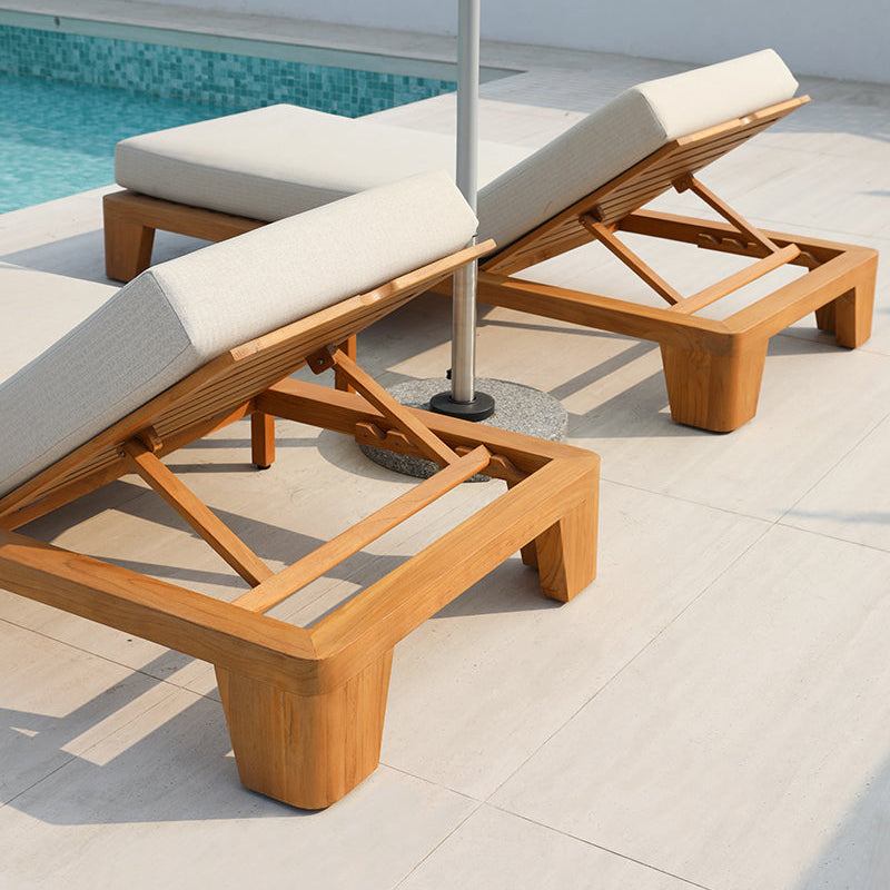Sanya Bay Sun Lounger