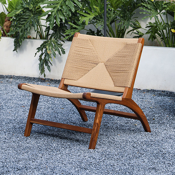 Saddle Outdoor Lounge Chair