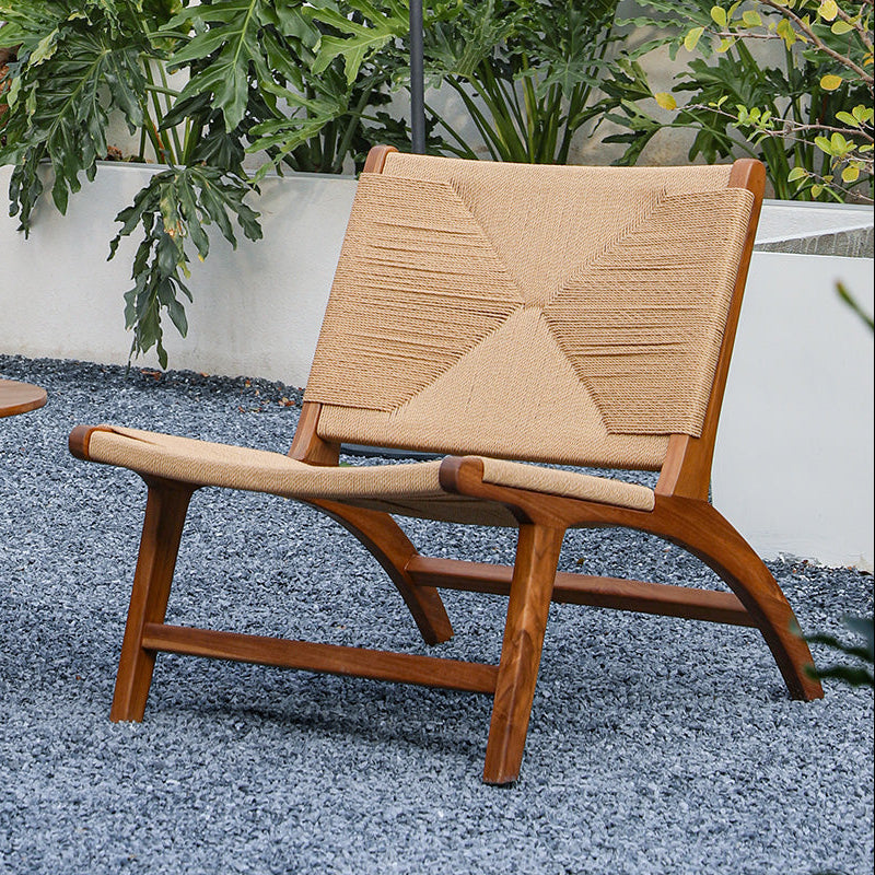 Saddle Outdoor Lounge Chair