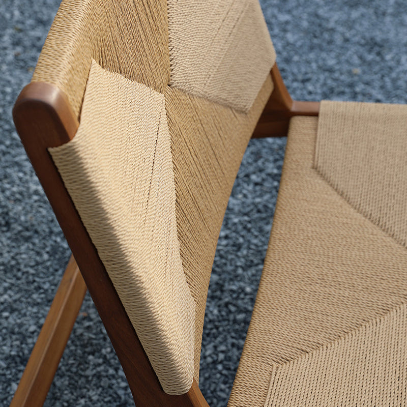 Saddle Outdoor Lounge Chair