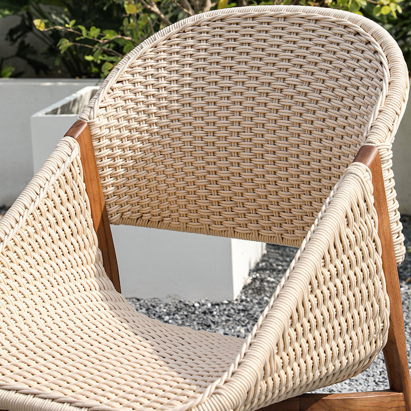 Shell Outdoor Lounge Chair
