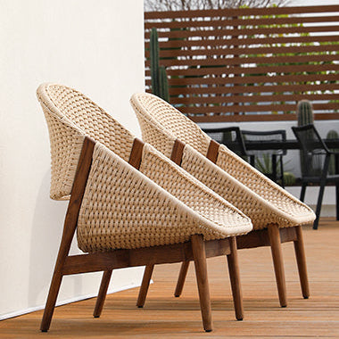 Shell Outdoor Lounge Chair