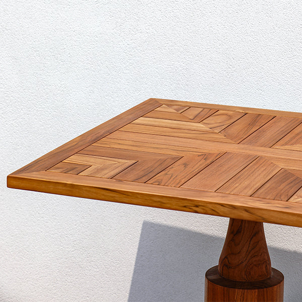 Sailing Outdoor Square Dining Table