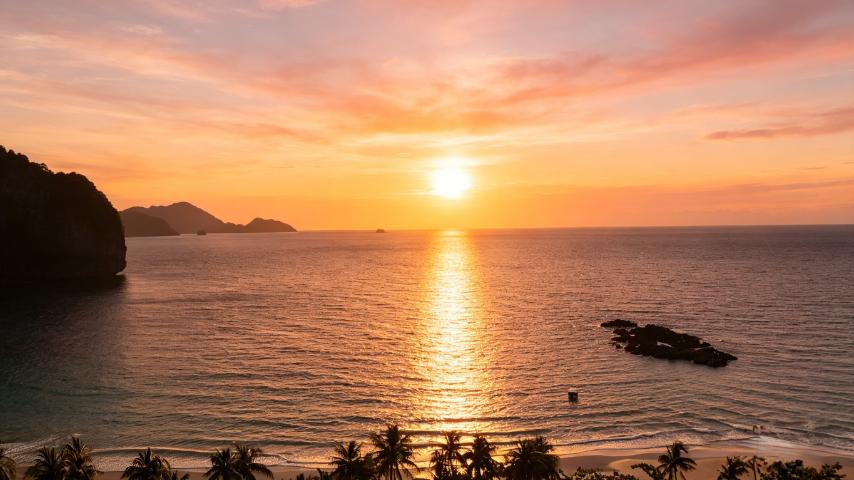Cadlao Island Beach Lot